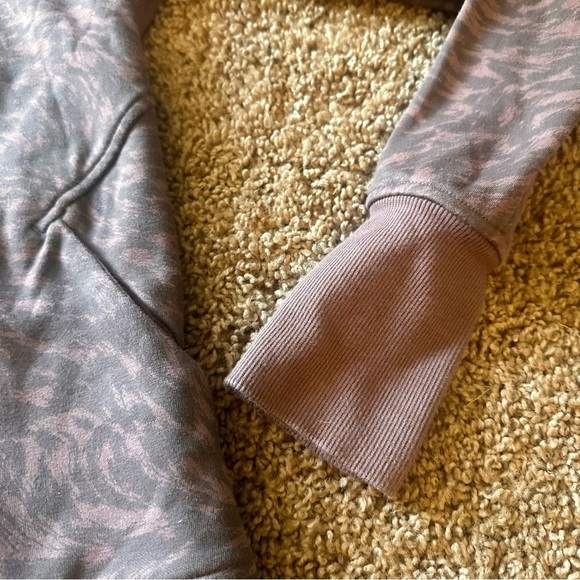 ATHLETA Triumph Printed Hoodie Smoked Almond Brown Purple {NN43} - Picture 11 of 12